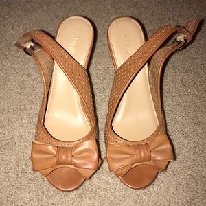 Brown Bow Wedges